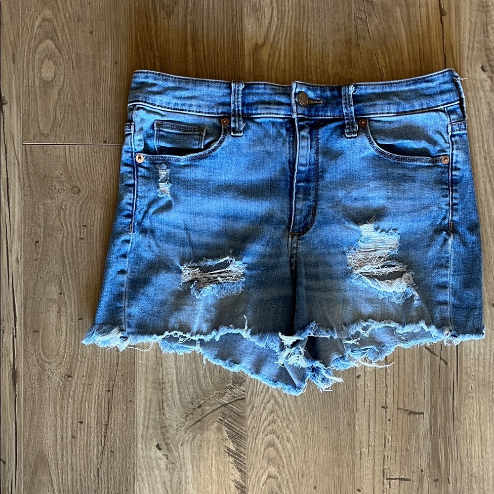 Universal Thread Distressed Denim Shorts